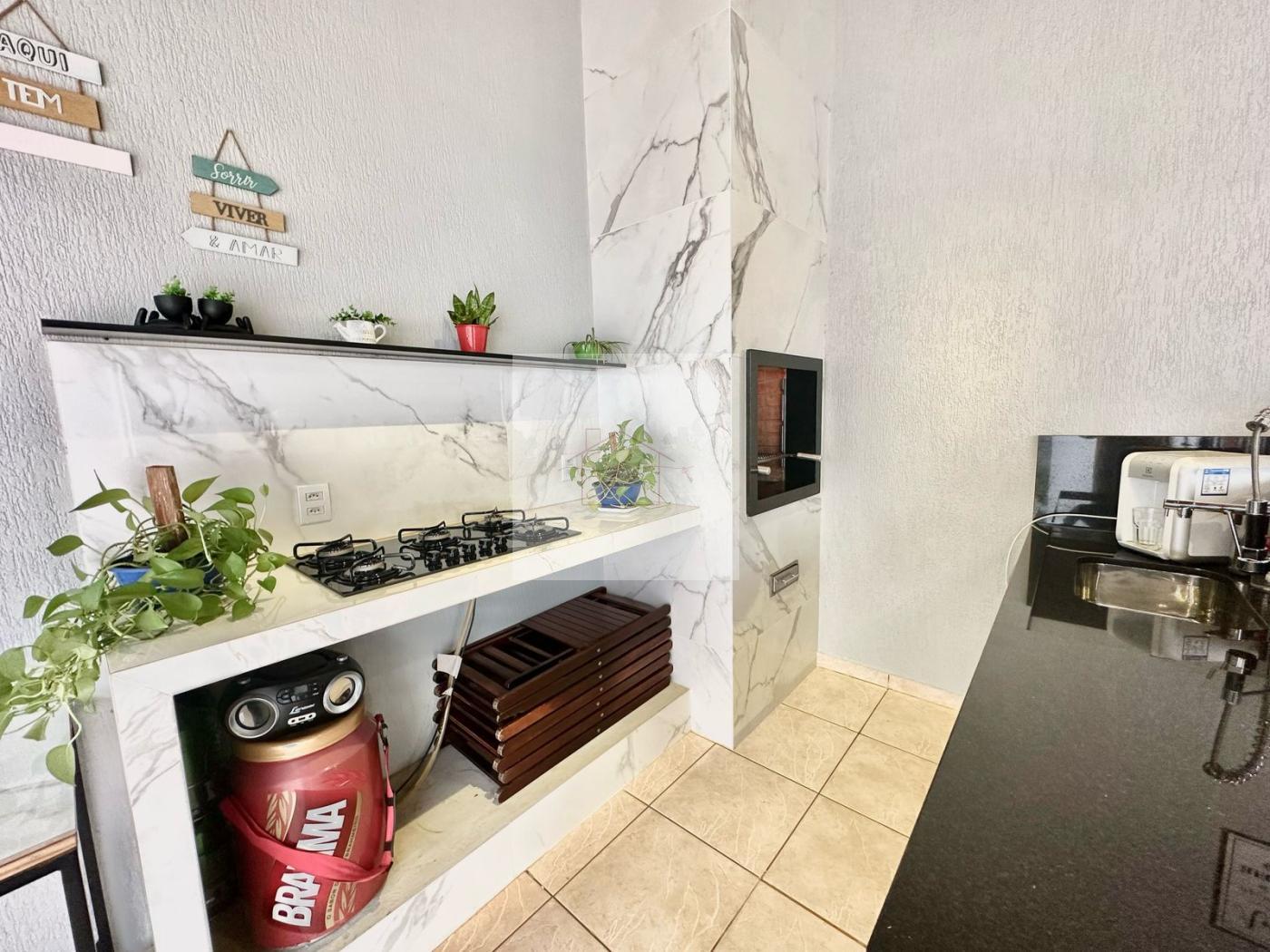 Casa à venda com 3 quartos, 300m² - Foto 28