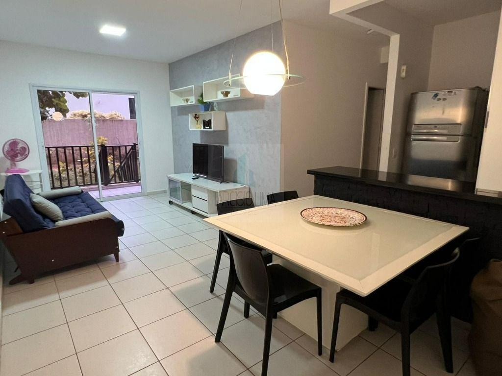 Apartamento à venda com 2 quartos, 72m² - Foto 2