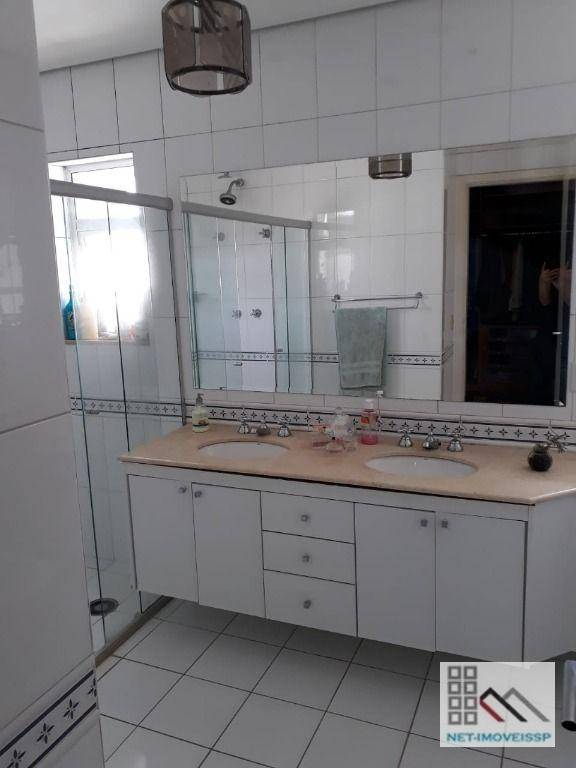 Casa de Condomínio à venda com 5 quartos, 350m² - Foto 18