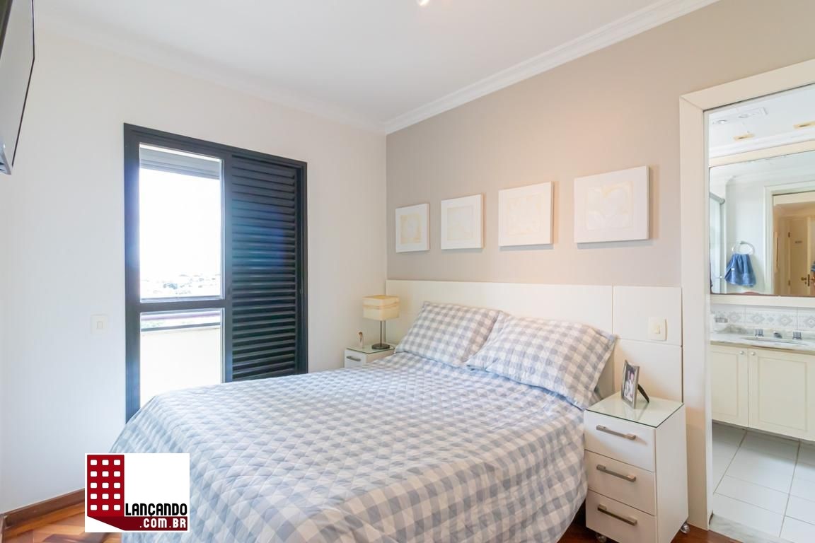 Apartamento à venda com 3 quartos, 239m² - Foto 10