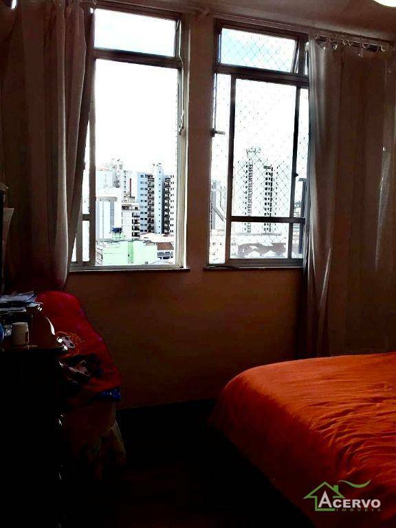 Apartamento à venda com 3 quartos, 93m² - Foto 8