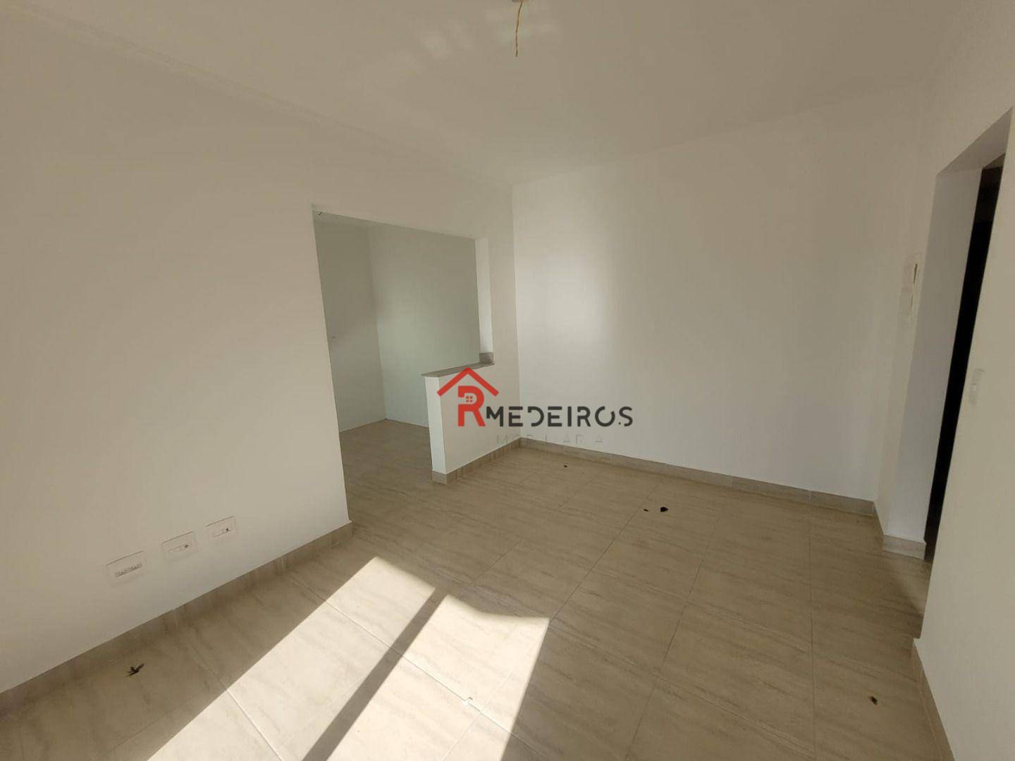 Apartamento à venda com 2 quartos, 74m² - Foto 3