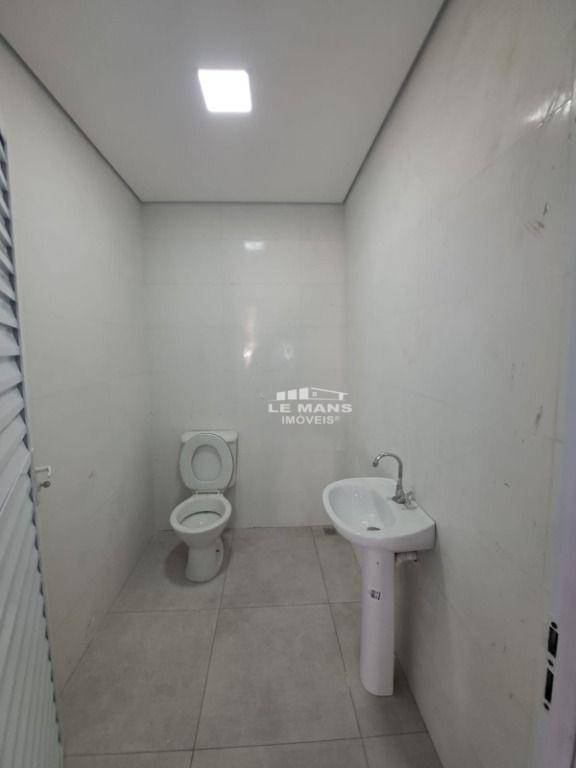 Depósito-Galpão-Armazém para alugar, 221m² - Foto 13