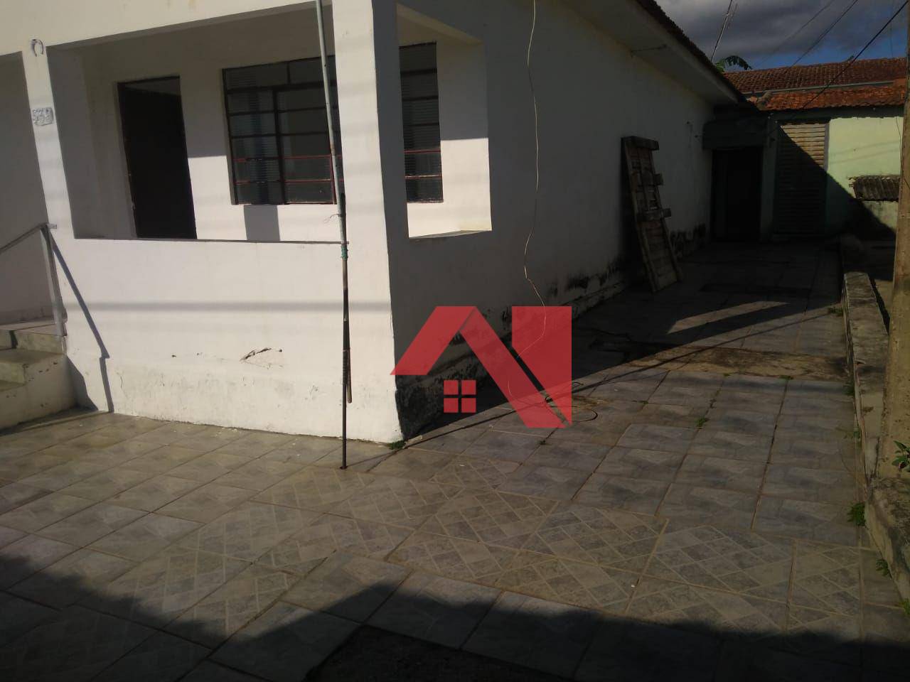 Casa à venda com 4 quartos, 150m² - Foto 15