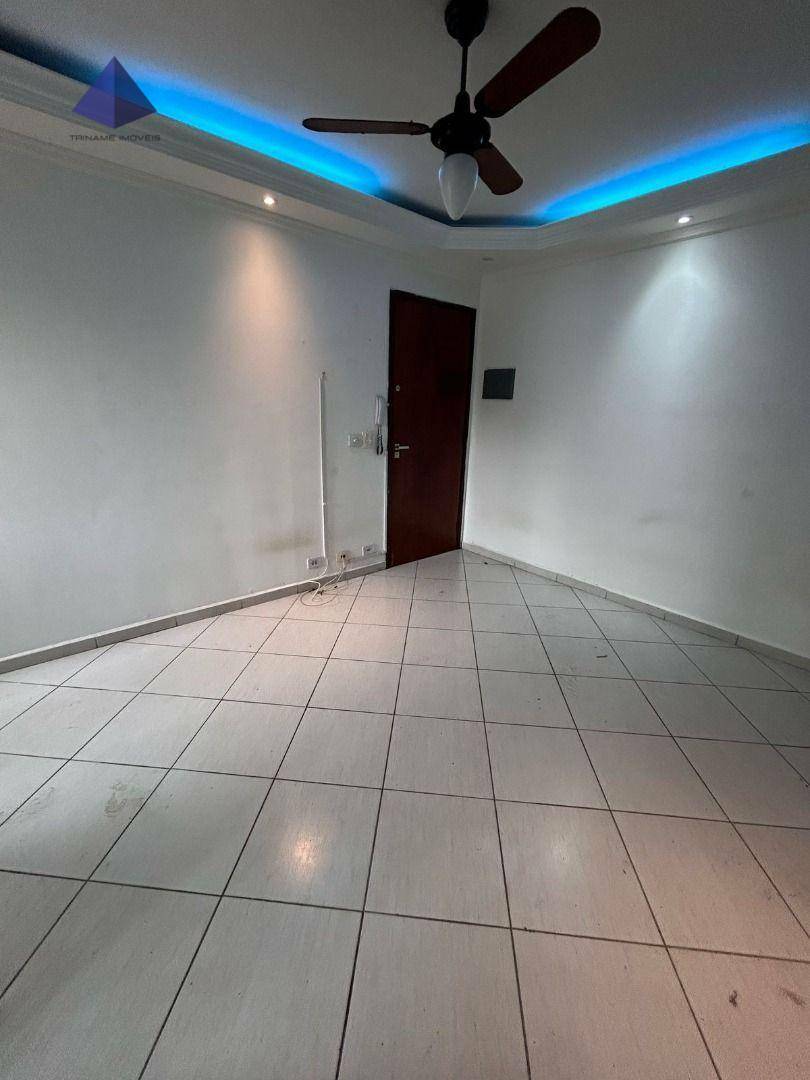 Apartamento para alugar com 2 quartos, 49m² - Foto 2