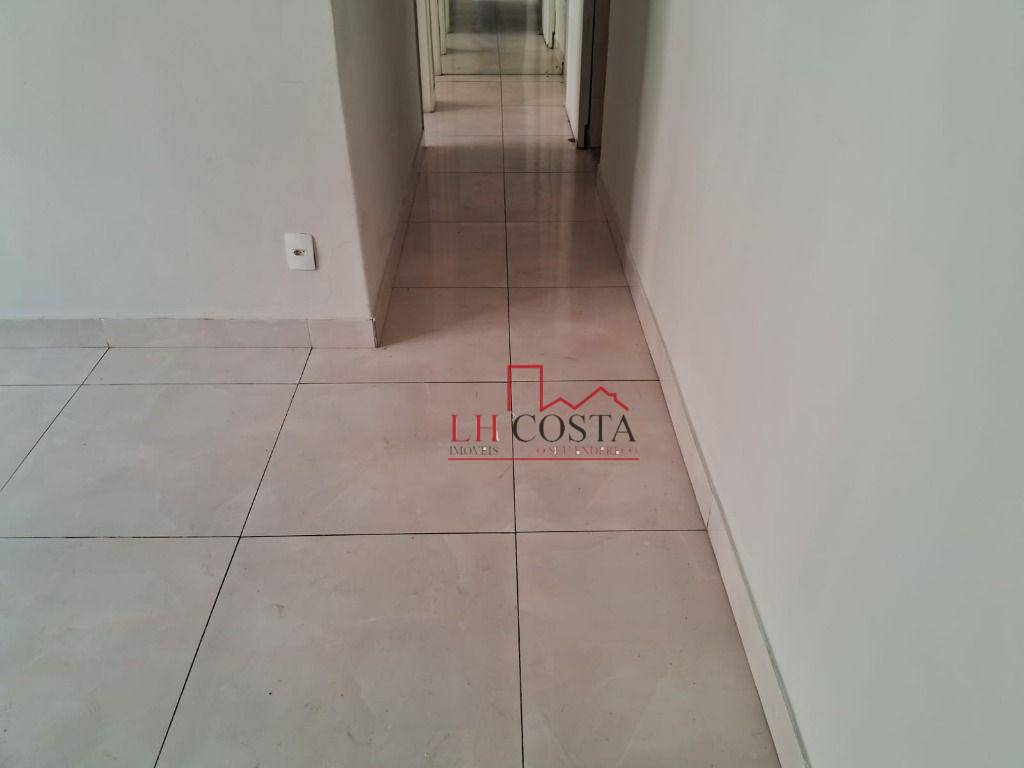 Apartamento à venda com 2 quartos, 59m² - Foto 4