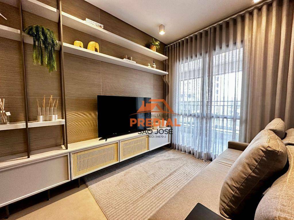 Apartamento à venda com 3 quartos, 79m² - Foto 2