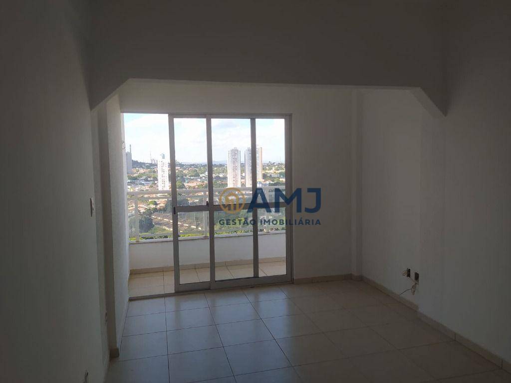 Apartamento à venda com 3 quartos, 74m² - Foto 12