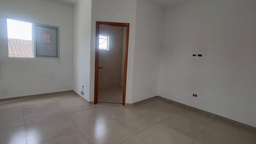 Casa à venda com 2 quartos, 45m² - Foto 6