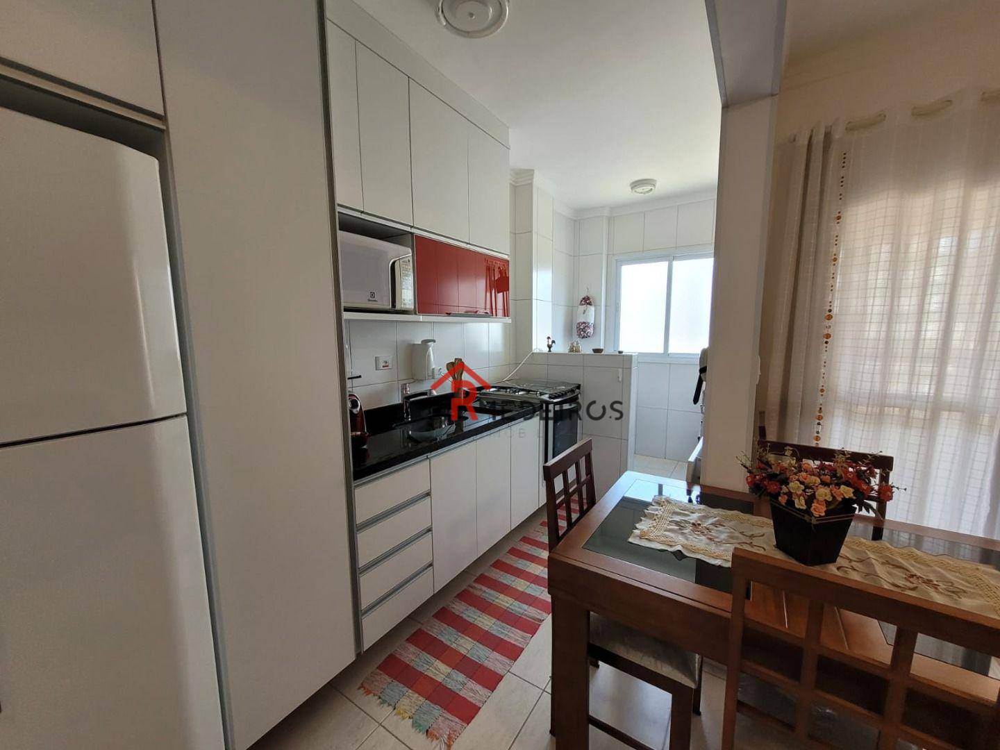 Apartamento à venda com 1 quarto, 52m² - Foto 17