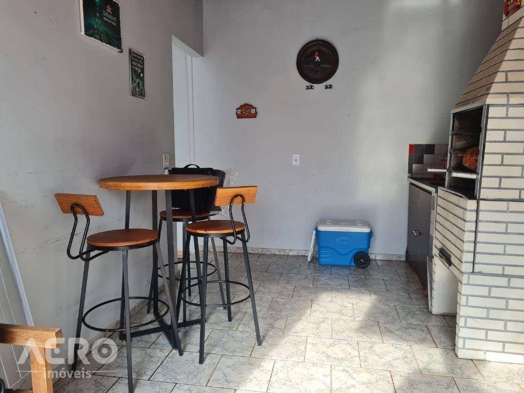 Casa à venda com 3 quartos, 170m² - Foto 26