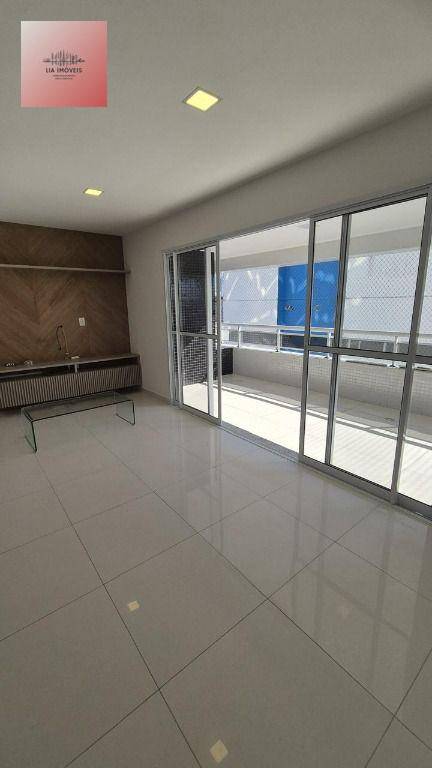 Apartamento à venda com 3 quartos, 143m² - Foto 1