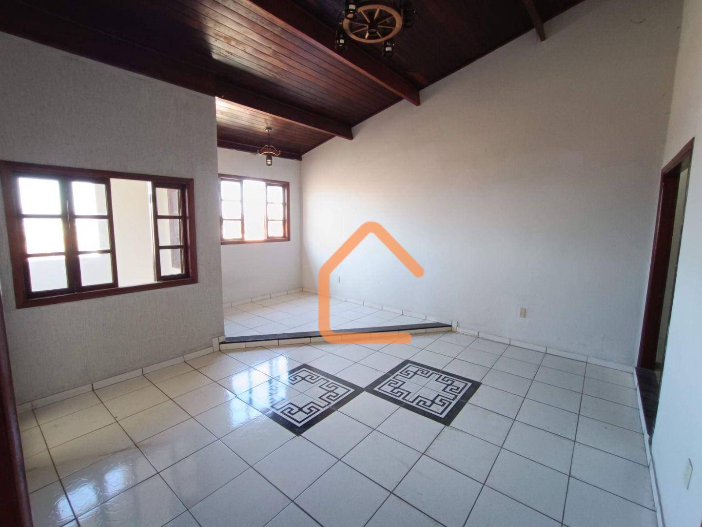 Apartamento para alugar com 3 quartos, 110m² - Foto 2