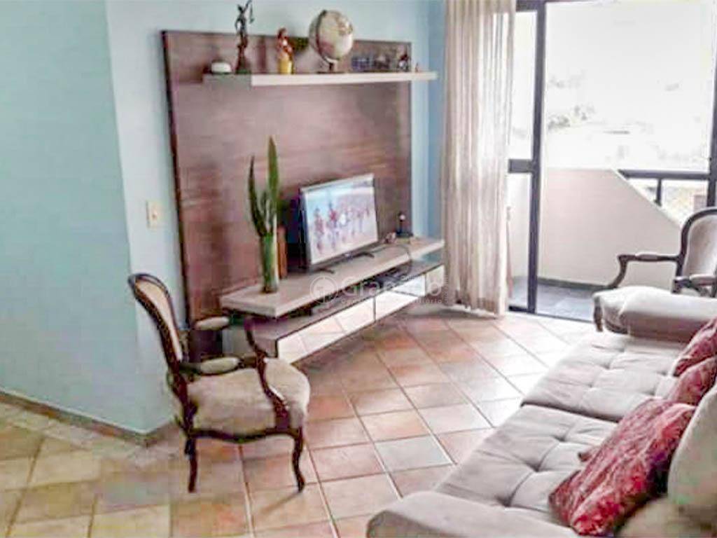 Apartamento à venda com 3 quartos, 94m² - Foto 1