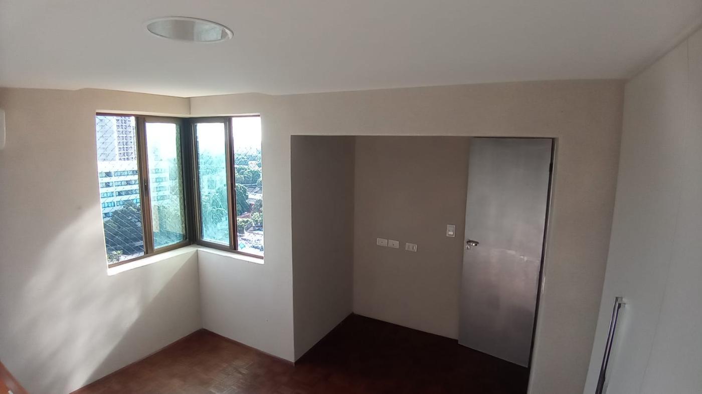 Apartamento à venda com 3 quartos, 130m² - Foto 25