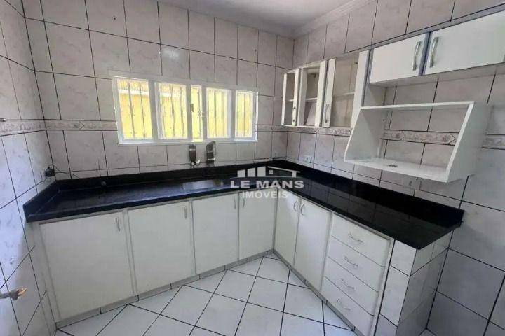 Casa, 3 quartos, 128 m² - Foto 3