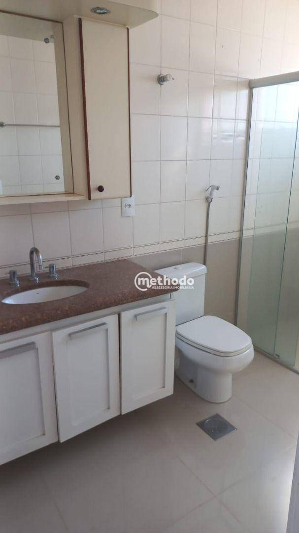 Apartamento para alugar com 4 quartos, 200m² - Foto 14