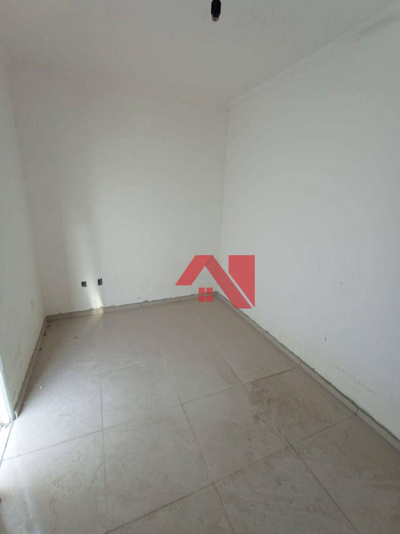 Casa à venda com 3 quartos, 120m² - Foto 4