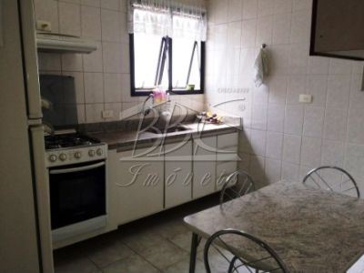 Apartamento à venda com 2 quartos, 90m² - Foto 2