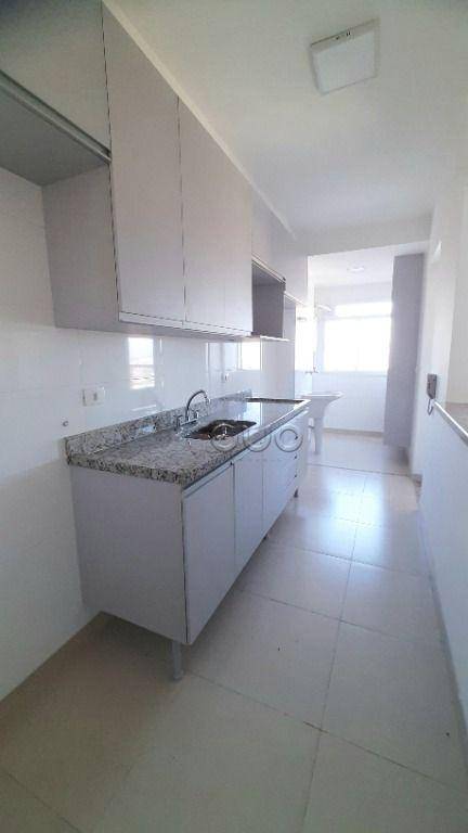 Apartamento para alugar com 3 quartos, 86m² - Foto 9