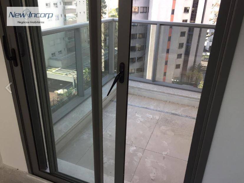 Apartamento à venda com 3 quartos, 192m² - Foto 5