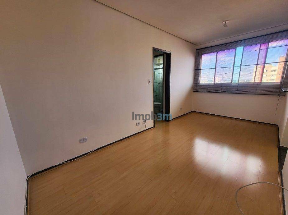 Apartamento para alugar com 1 quarto, 38m² - Foto 3