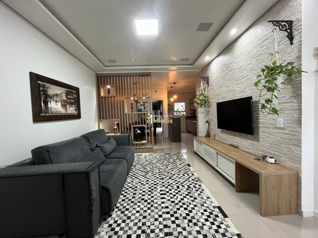 Casa à venda com 3 quartos, 112m² - Foto 2