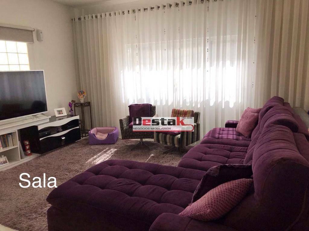 Casa à venda com 3 quartos, 255m² - Foto 2