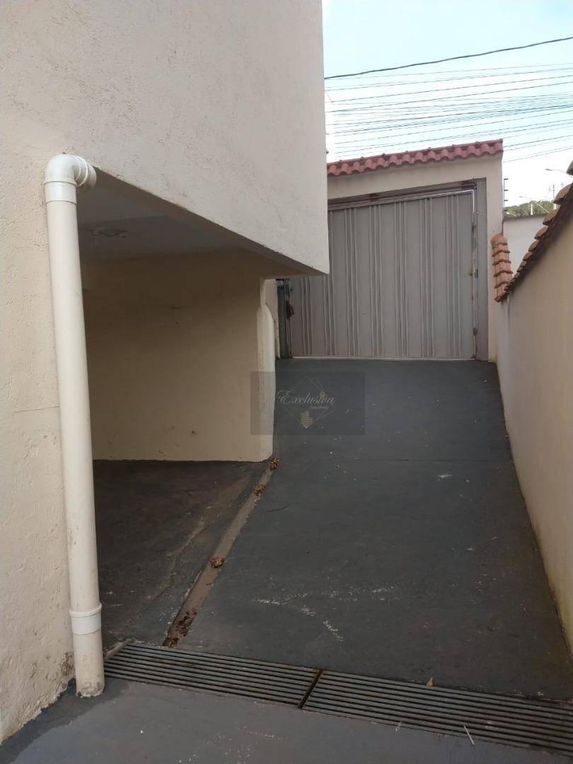 Apartamento à venda com 2 quartos, 65m² - Foto 3