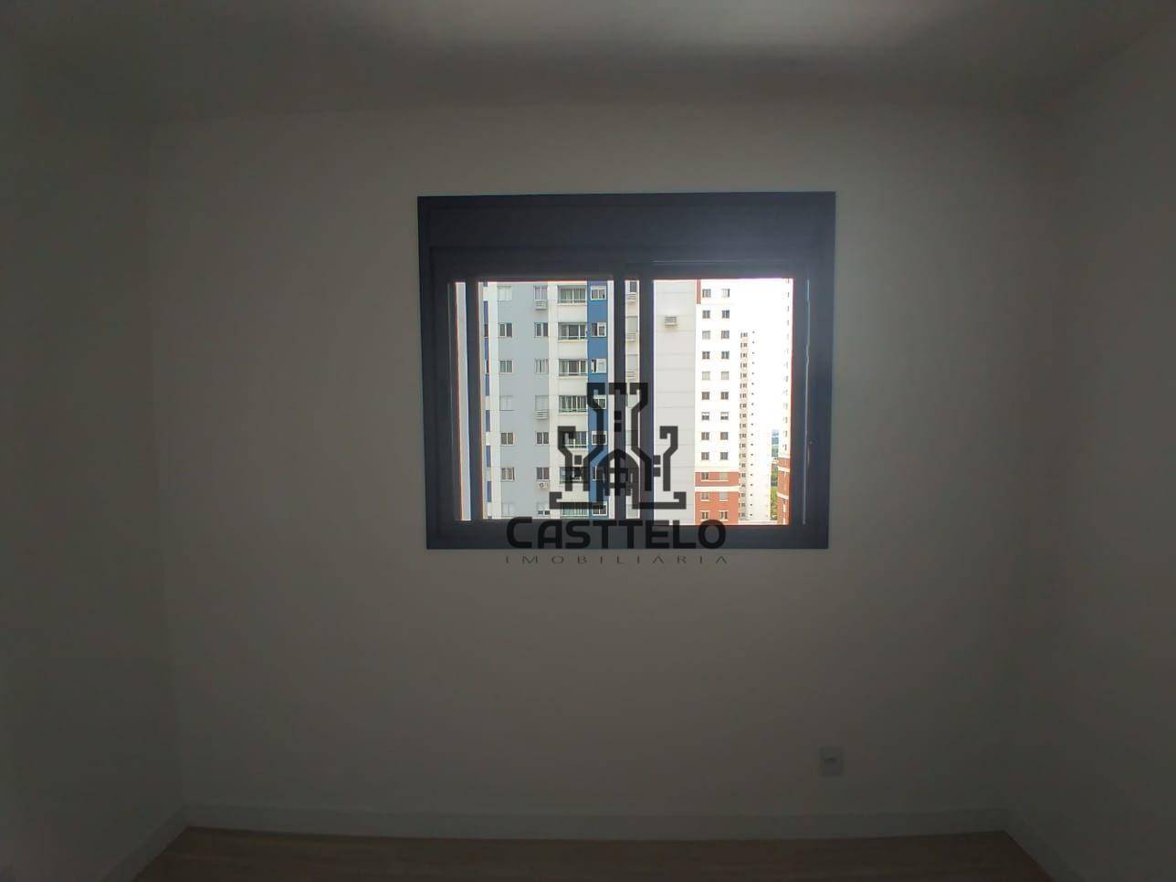 Apartamento à venda com 2 quartos, 70m² - Foto 18