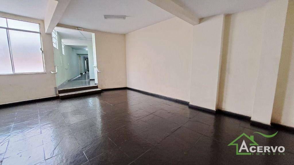 Apartamento à venda com 2 quartos, 91m² - Foto 4