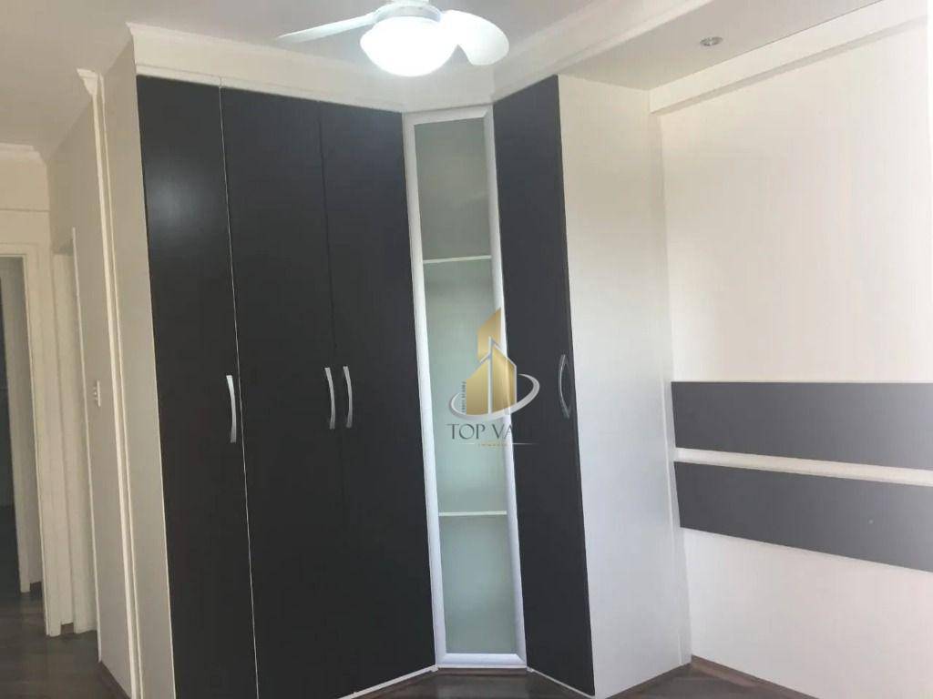 Apartamento à venda com 2 quartos, 72m² - Foto 9