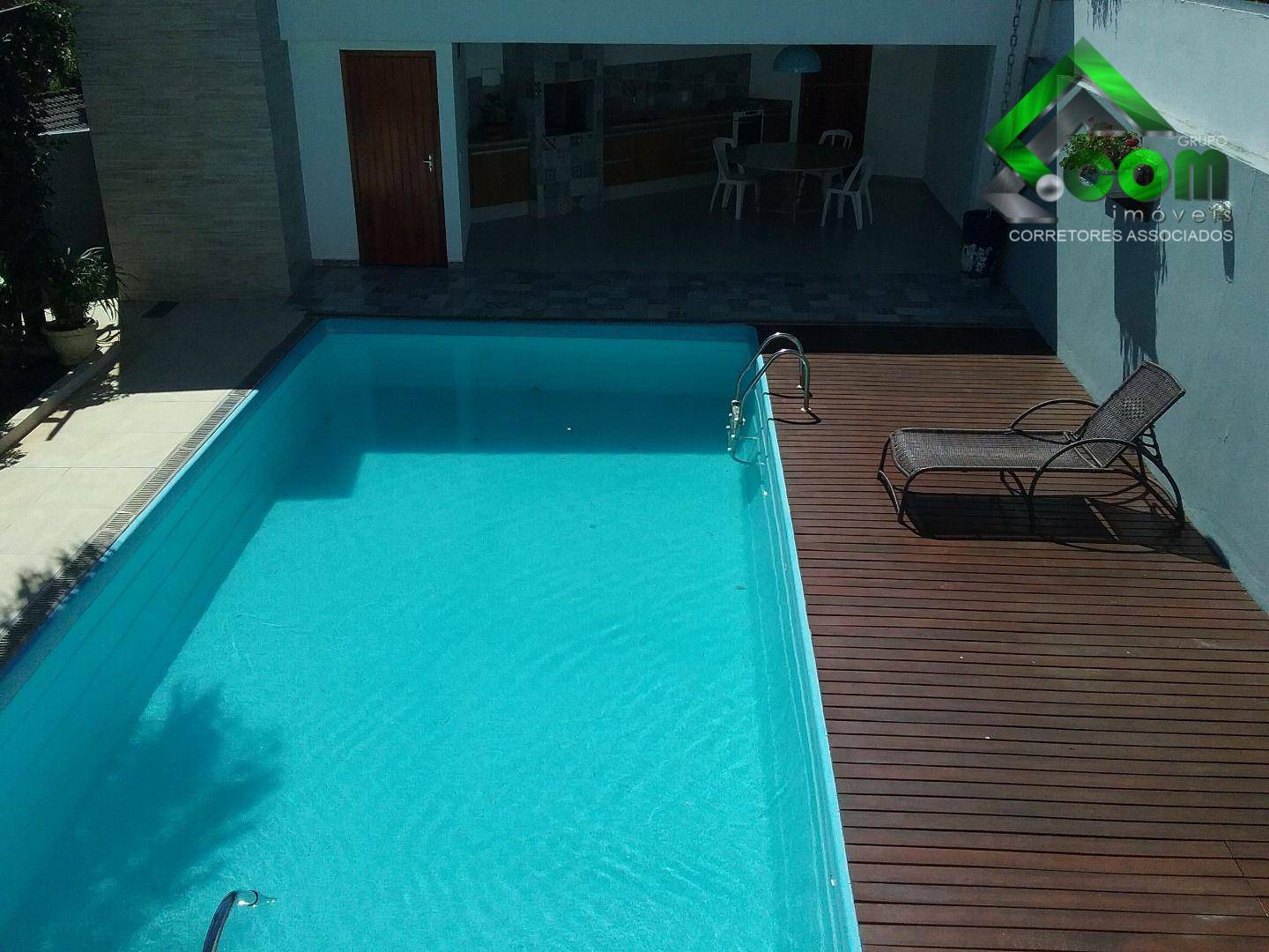 Casa à venda com 4 quartos, 231m² - Foto 6