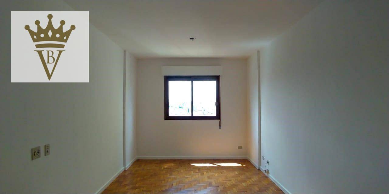 Apartamento à venda e aluguel com 3 quartos, 210m² - Foto 5