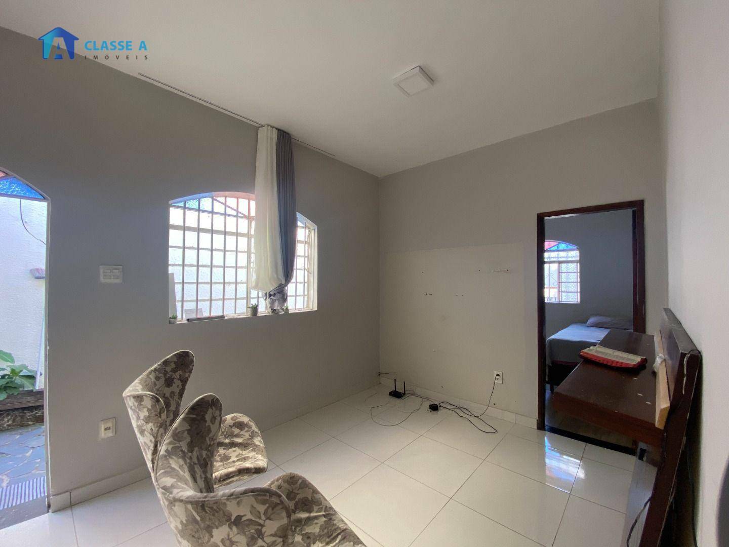 Casa à venda com 4 quartos, 140m² - Foto 13