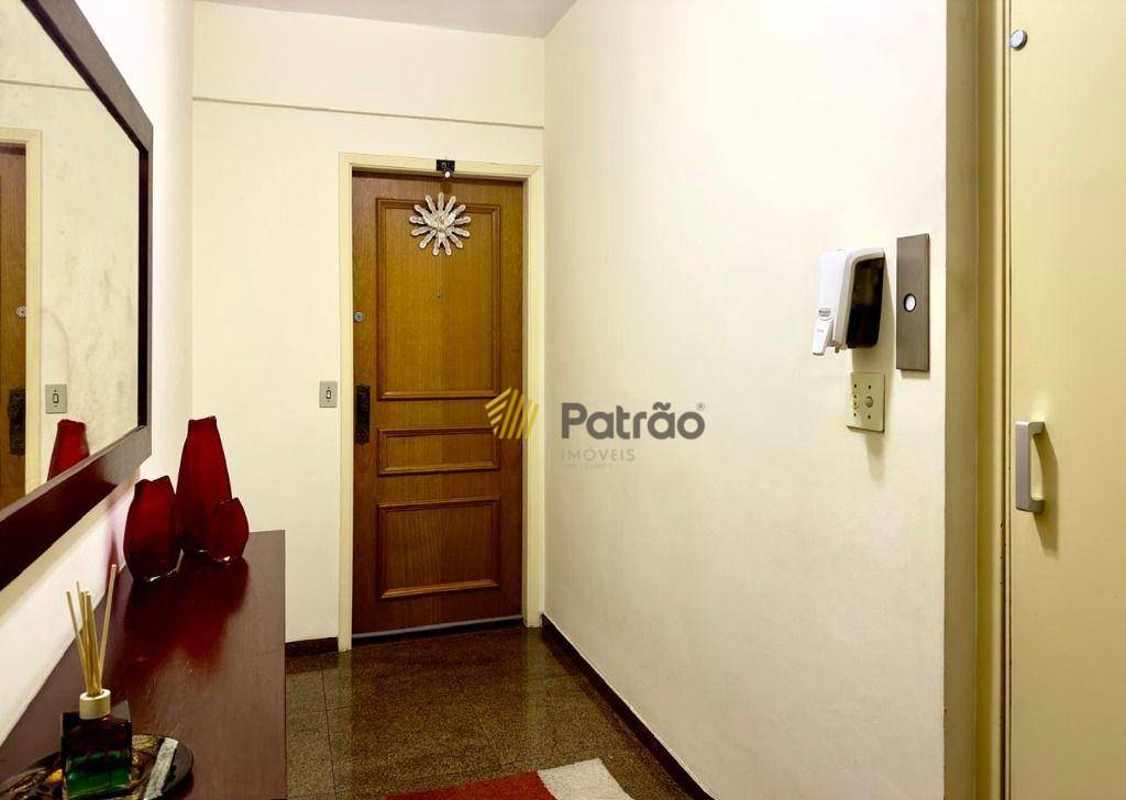 Apartamento à venda com 3 quartos, 127m² - Foto 5