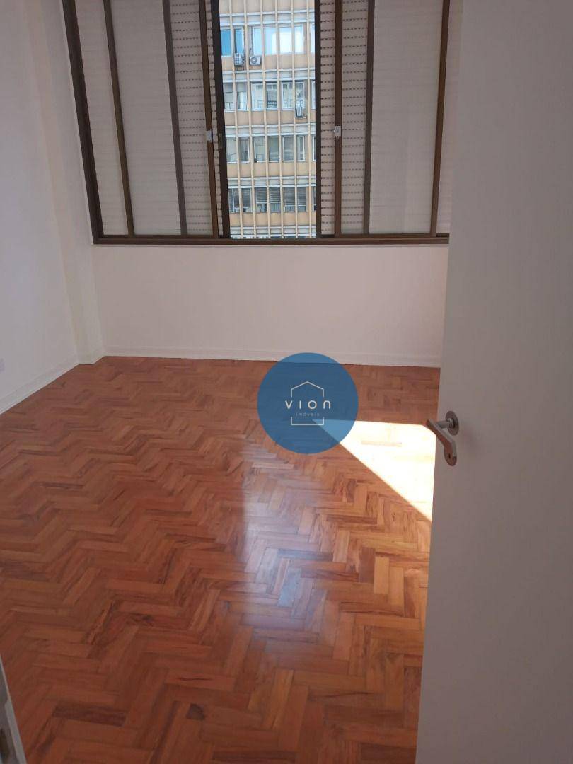 Apartamento à venda com 3 quartos, 110m² - Foto 12