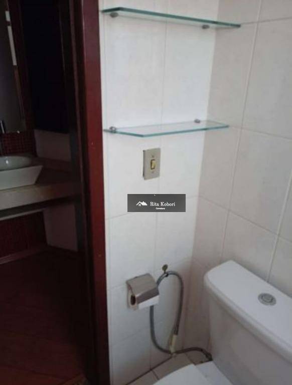 Apartamento à venda com 2 quartos, 70m² - Foto 14