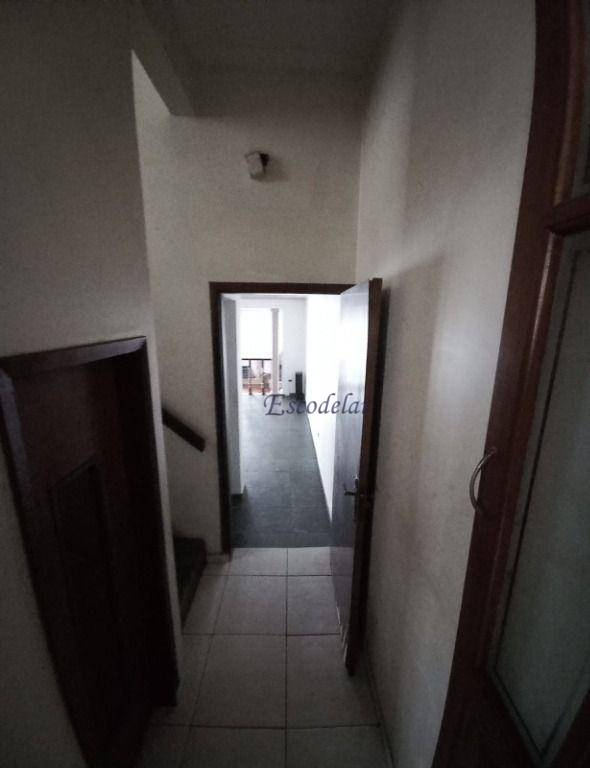 Sobrado à venda com 4 quartos, 250m² - Foto 8