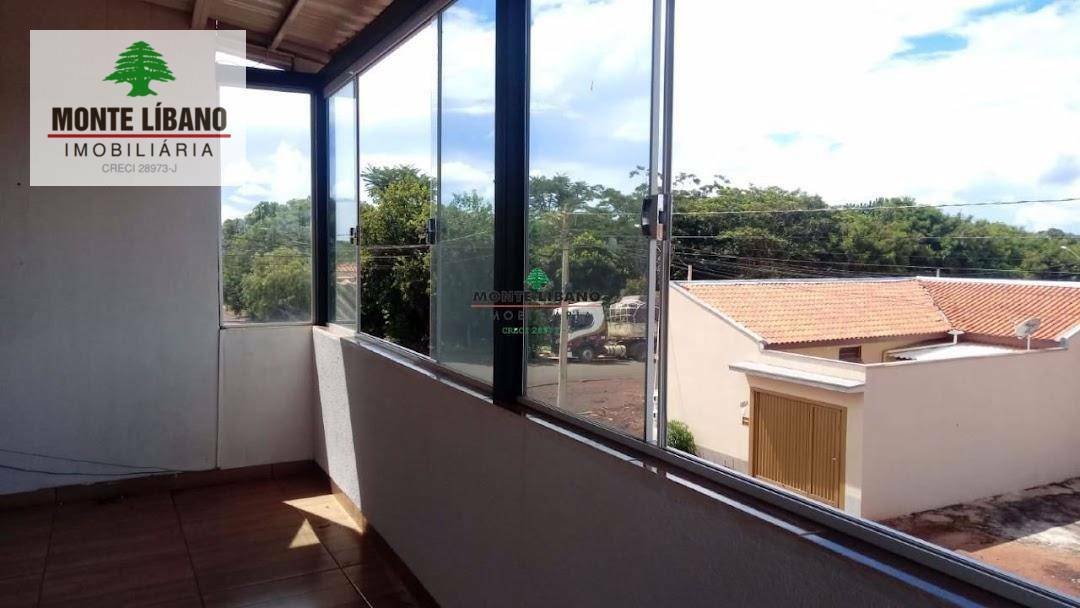 Casa à venda com 3 quartos, 450m² - Foto 3