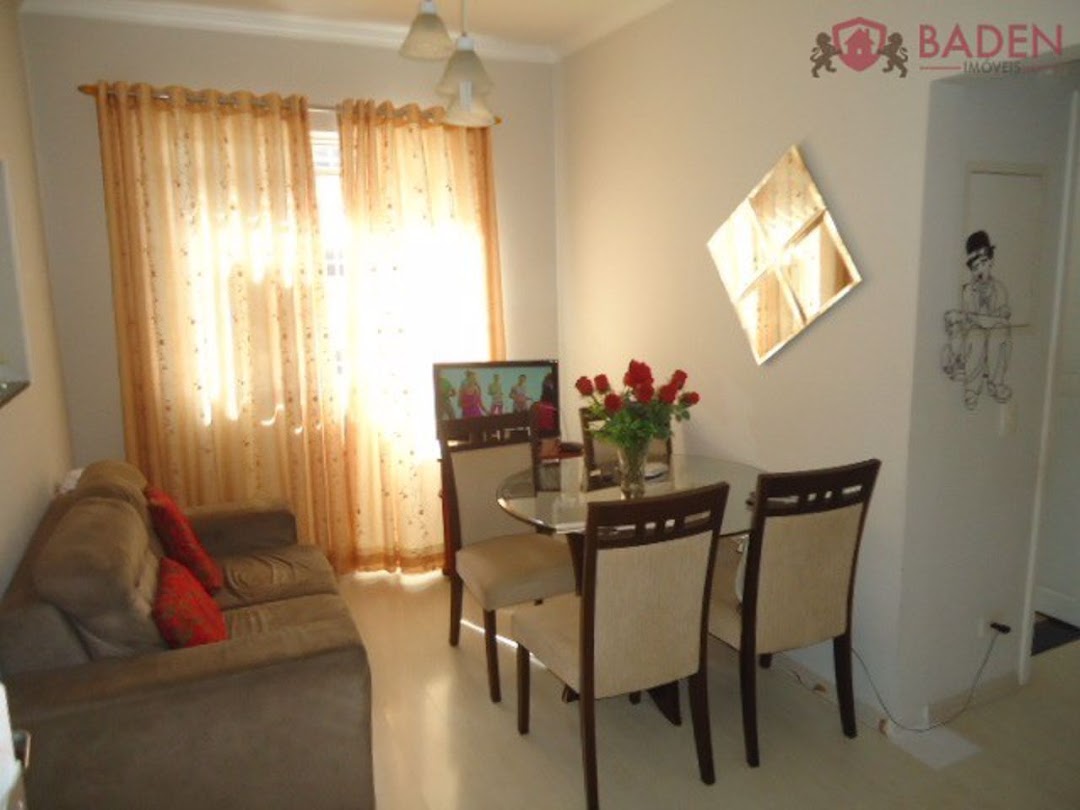 Apartamento à venda com 1 quarto, 45m² - Foto 1