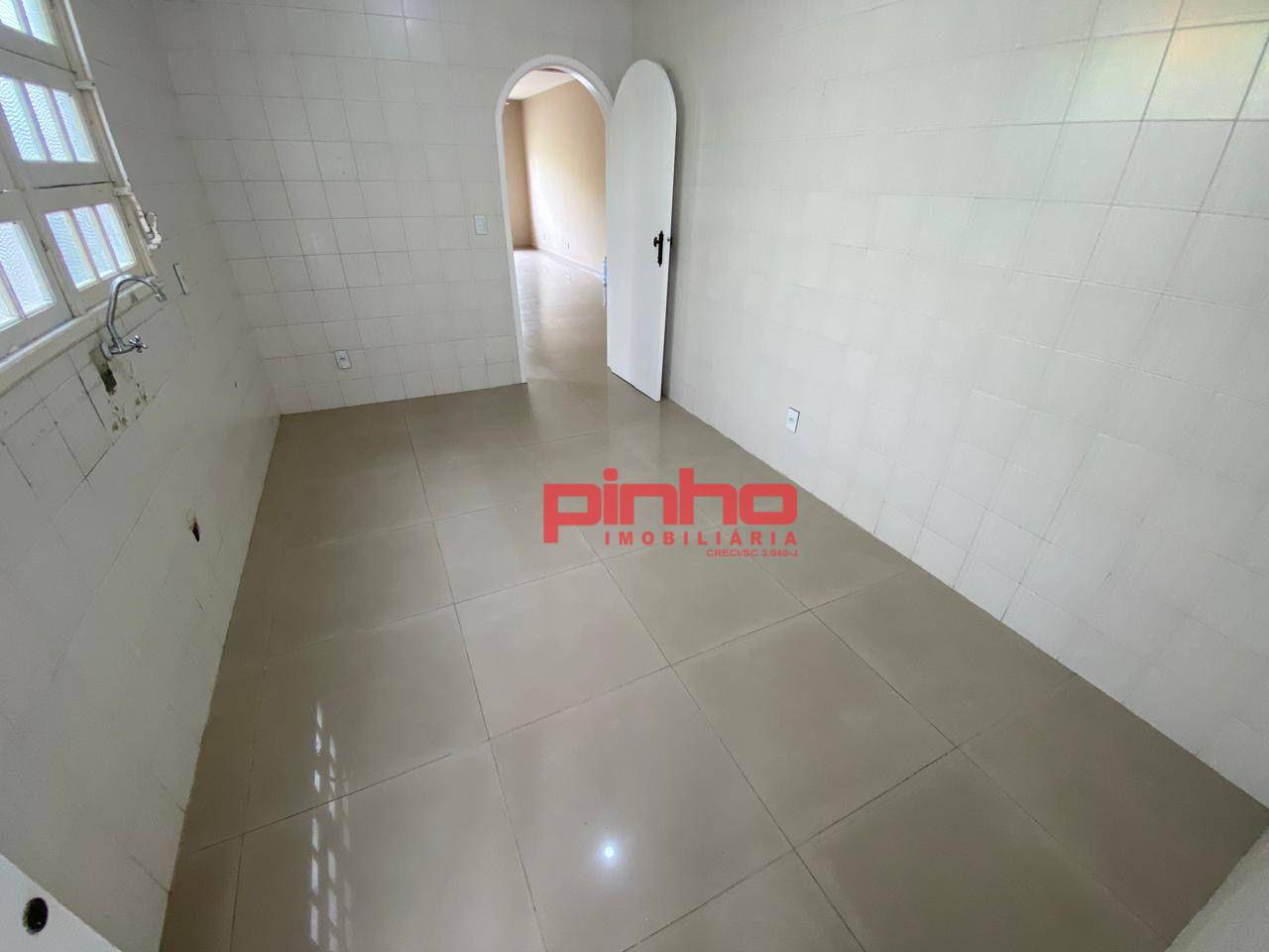 Casa à venda e aluguel com 3 quartos, 140m² - Foto 33