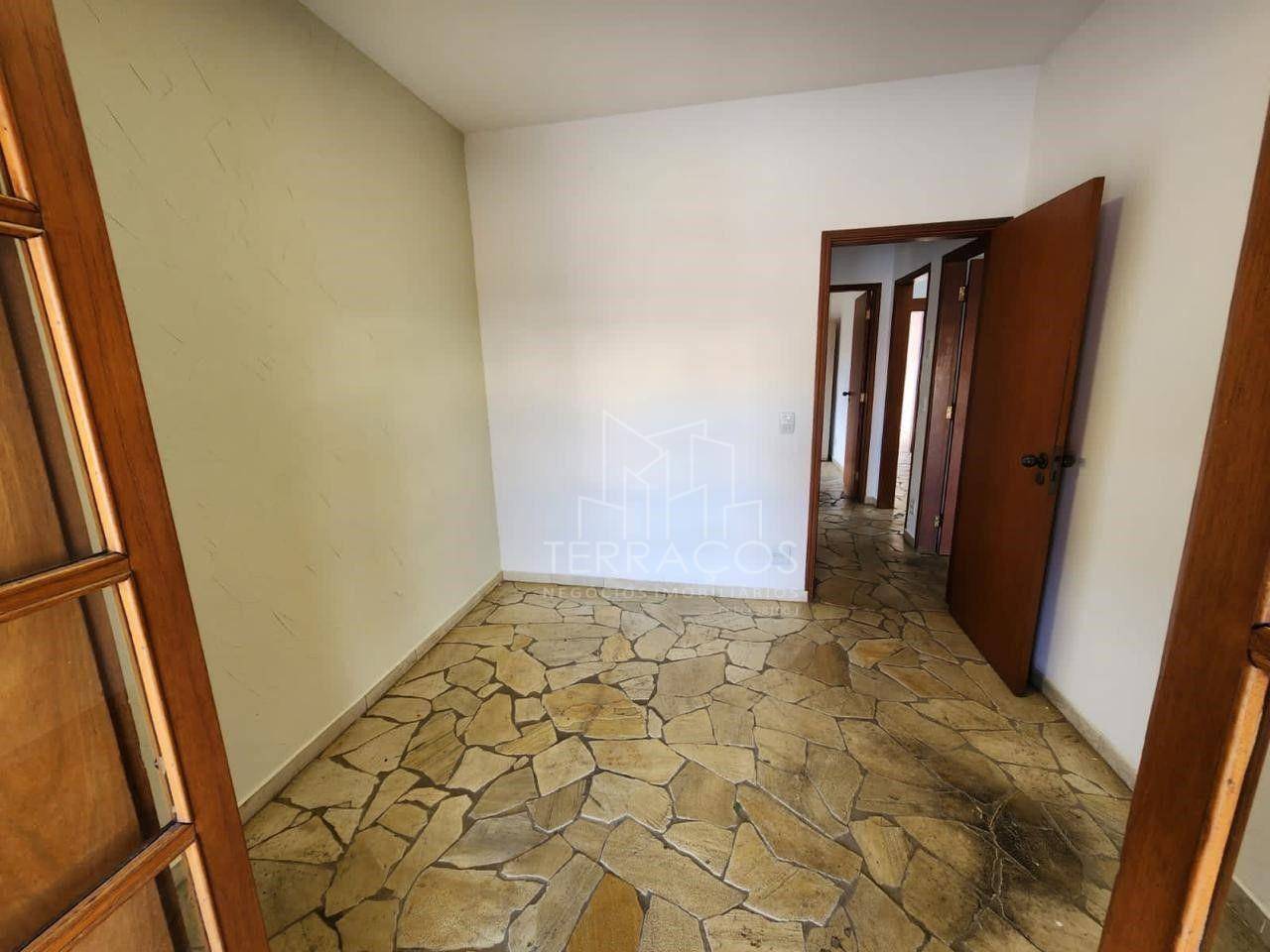 Sobrado à venda com 3 quartos, 250m² - Foto 40