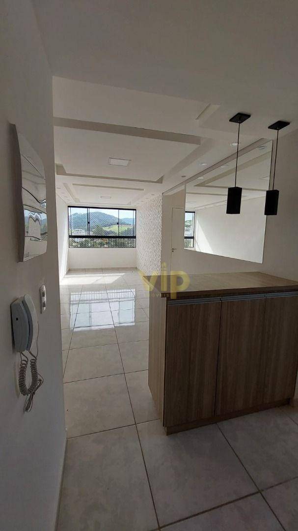 Apartamento à venda com 2 quartos, 58m² - Foto 1