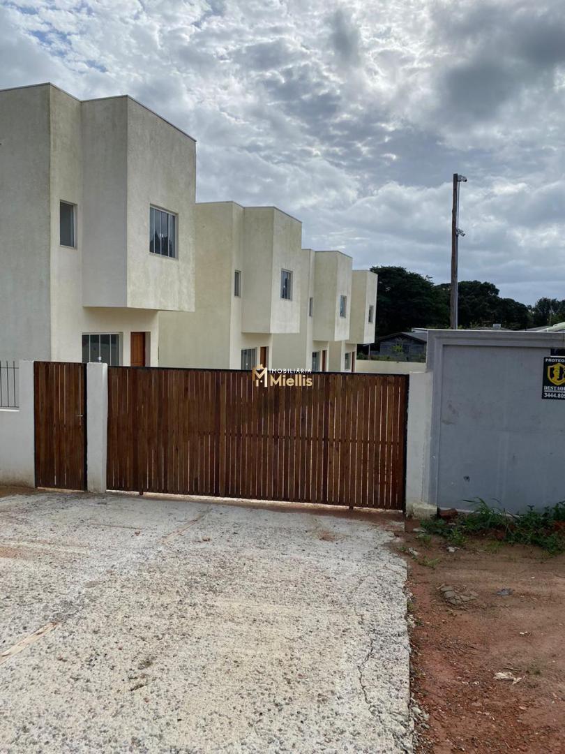 Casa à venda com 2 quartos, 45m² - Foto 29