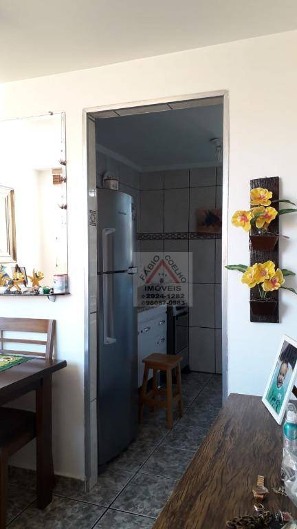 Apartamento à venda com 2 quartos, 48m² - Foto 7