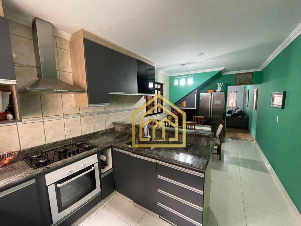 Sobrado à venda com 3 quartos, 183m² - Foto 4