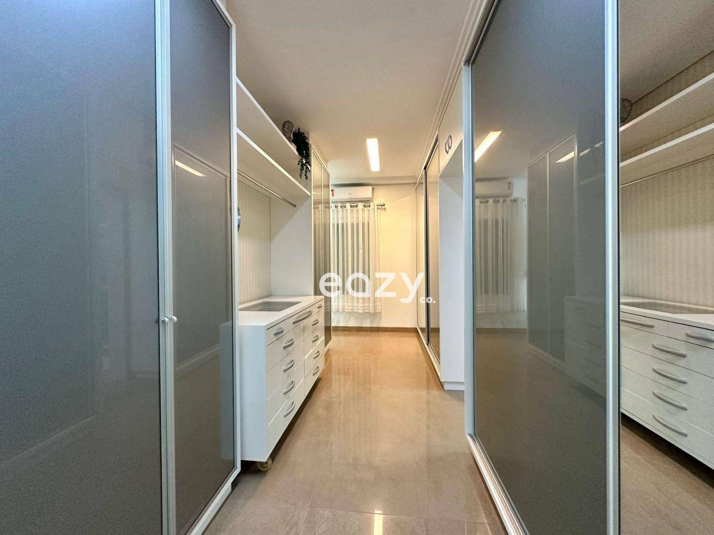 Sobrado à venda com 3 quartos, 701m² - Foto 17