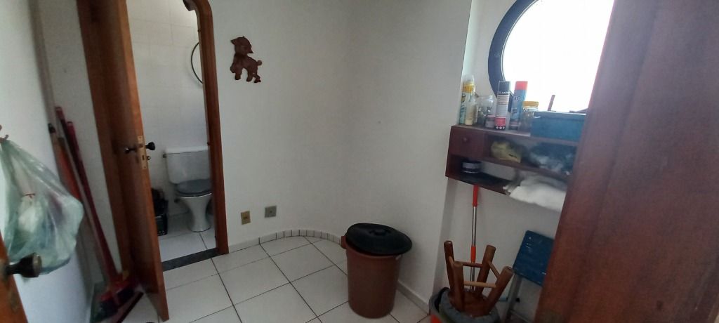 Apartamento à venda e aluguel com 3 quartos, 135m² - Foto 22