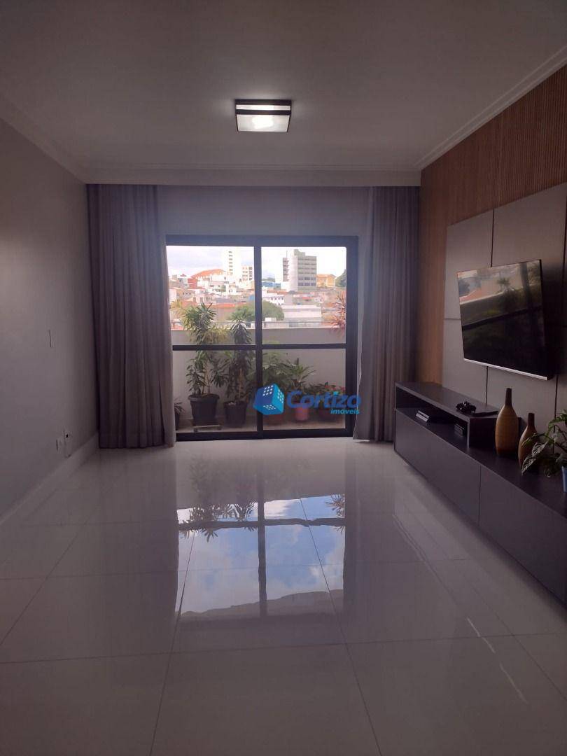 Apartamento à venda com 3 quartos, 107m² - Foto 4